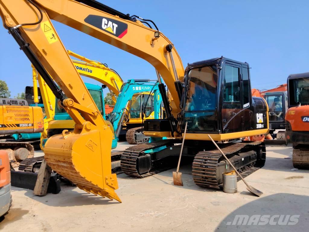 CAT 313 D Excavatoare pe șenile
