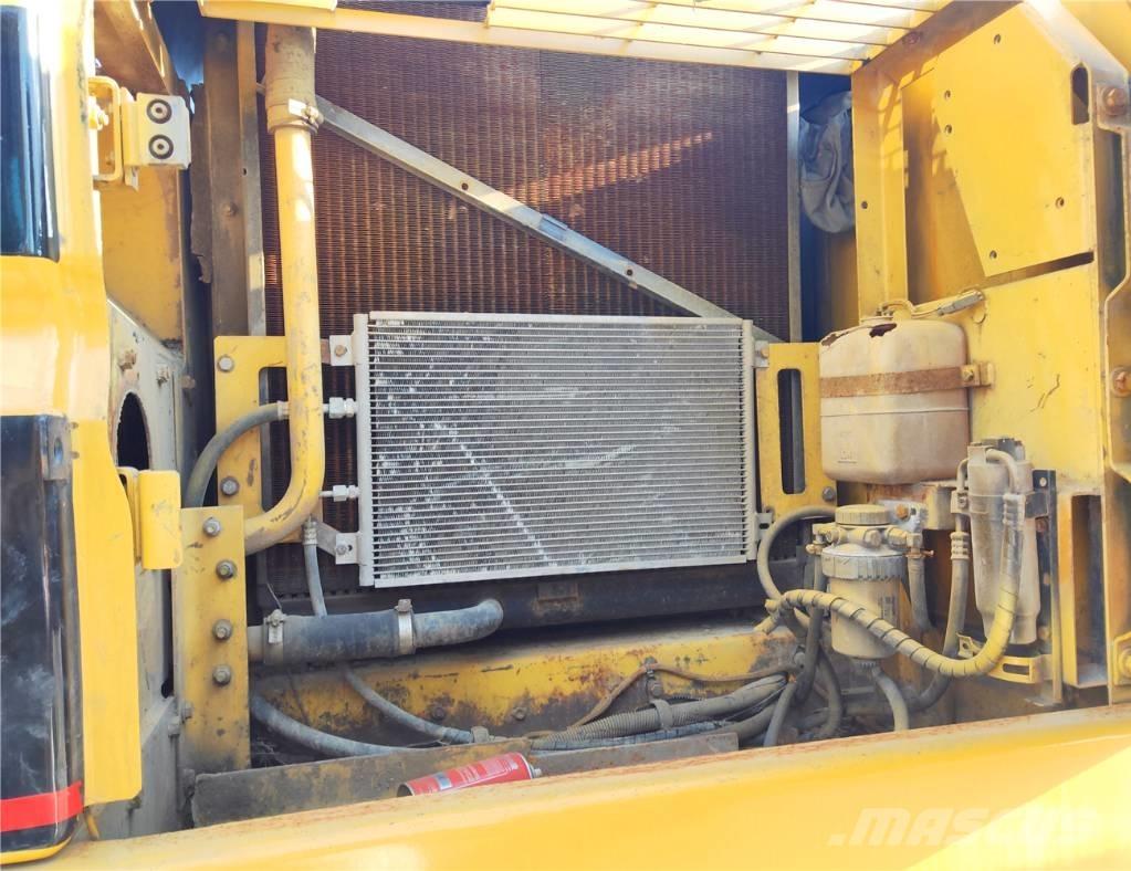 CAT 325BL Excavatoare pe șenile

