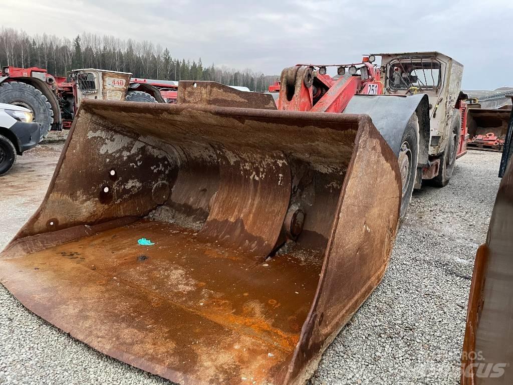 Sandvik LH 410 Incarcator subteran