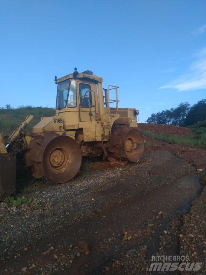 CAT 816B Compactoare deseuri