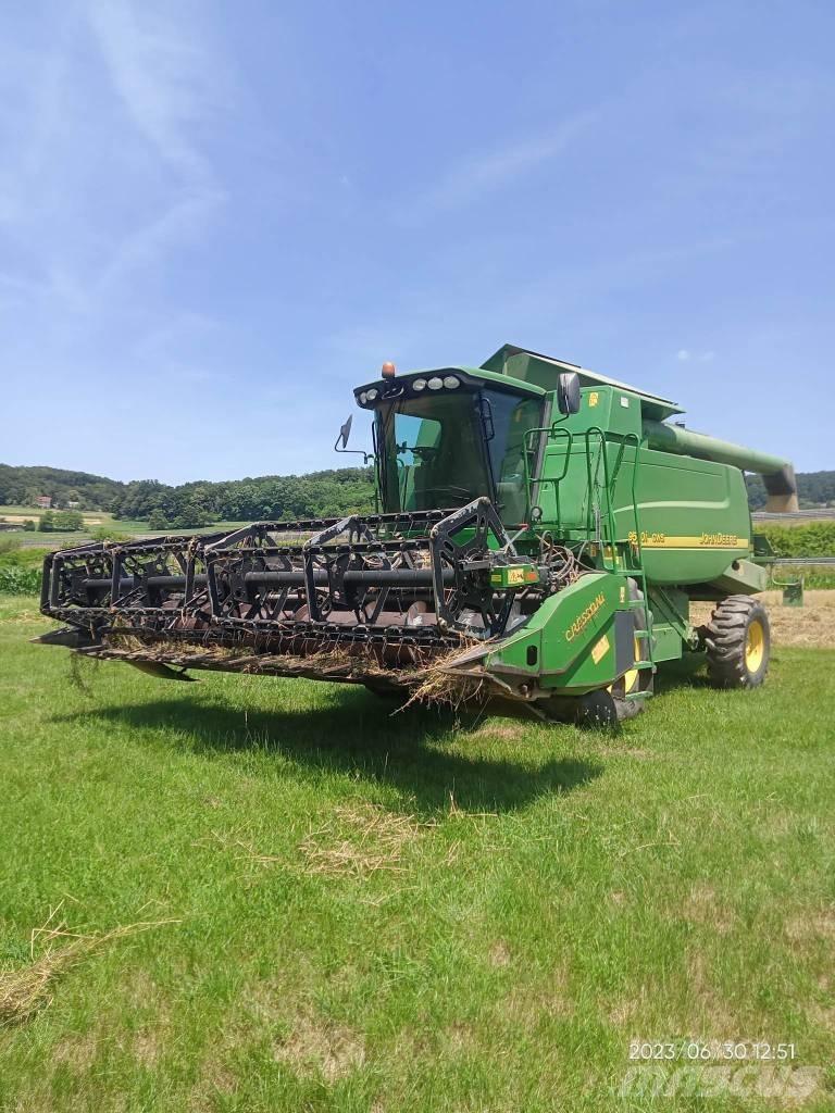 John Deere 9540 CWS Combine de secerat