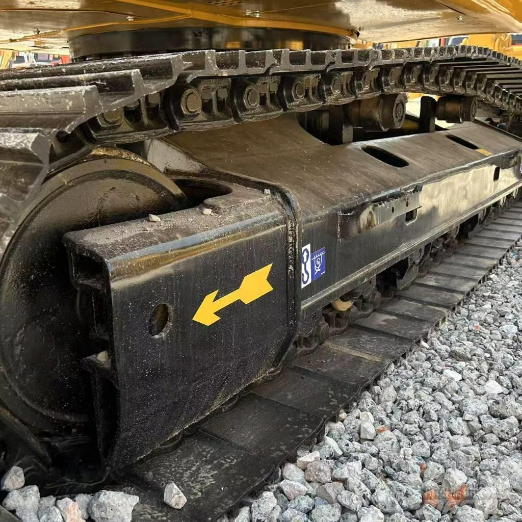 CAT 325D2L Excavatoare pe șenile
