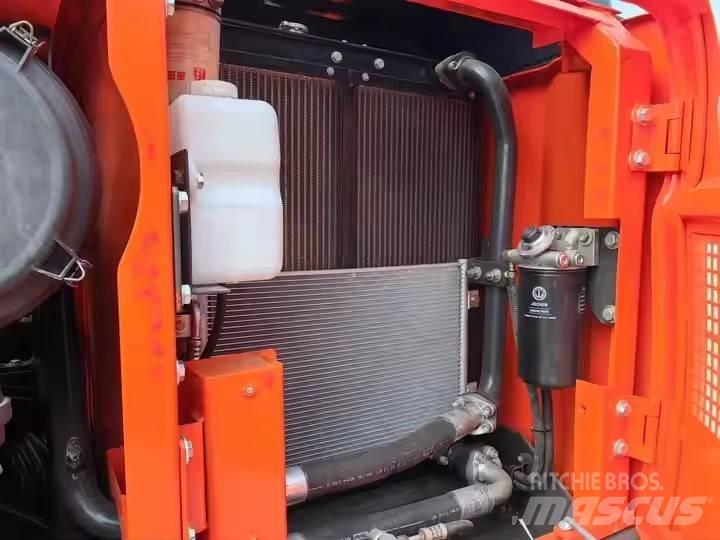 Doosan DX150 Excavatoare pe șenile
