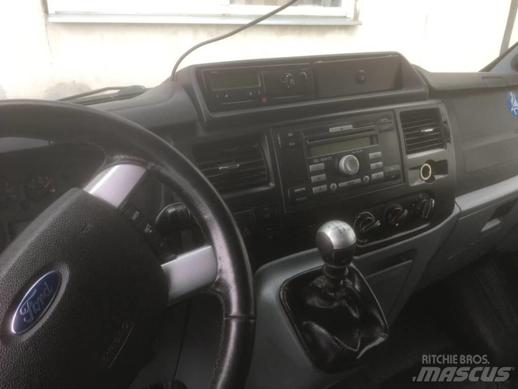 Ford Transit Tourneo Mini autobuze