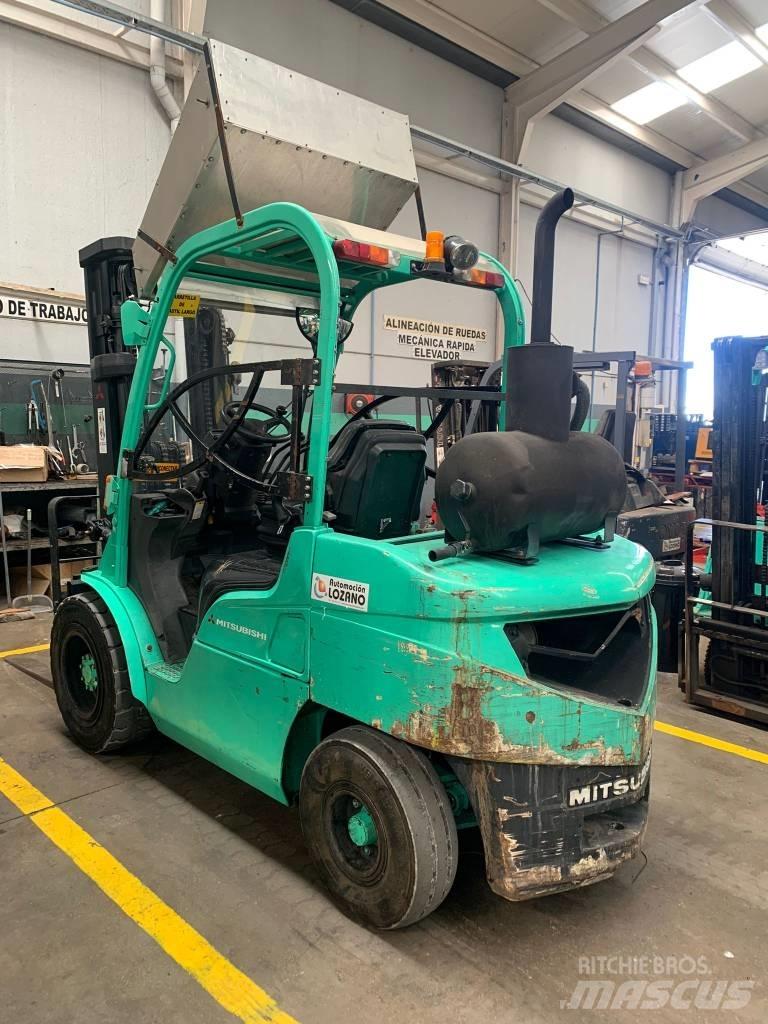 Mitsubishi FD35N Stivuitor diesel