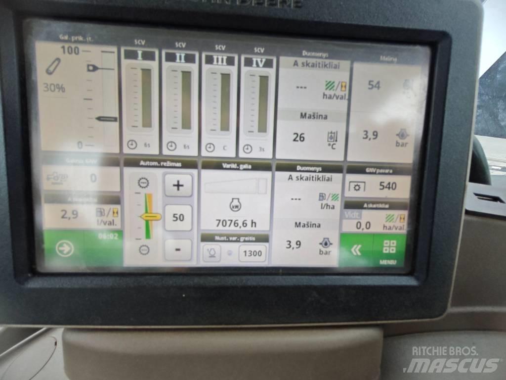 John Deere 6215 R Tractoare