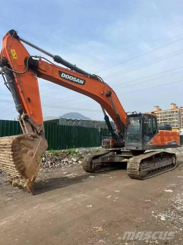 Doosan DX420LC Excavatoare pe șenile
