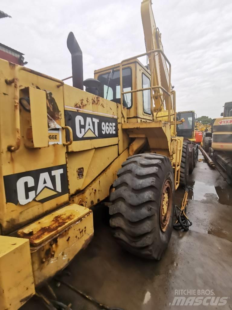 CAT 966E Incarcator pe pneuri