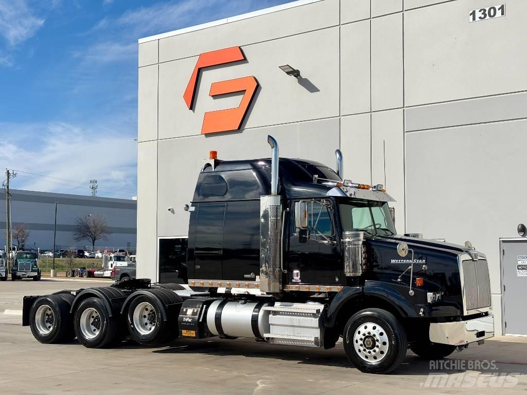 Western Star 4900 SB Autotractoare