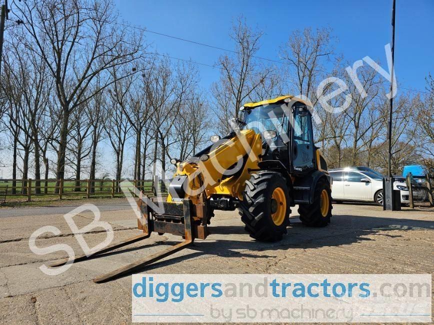 JCB TM 220 Incarcator pe pneuri