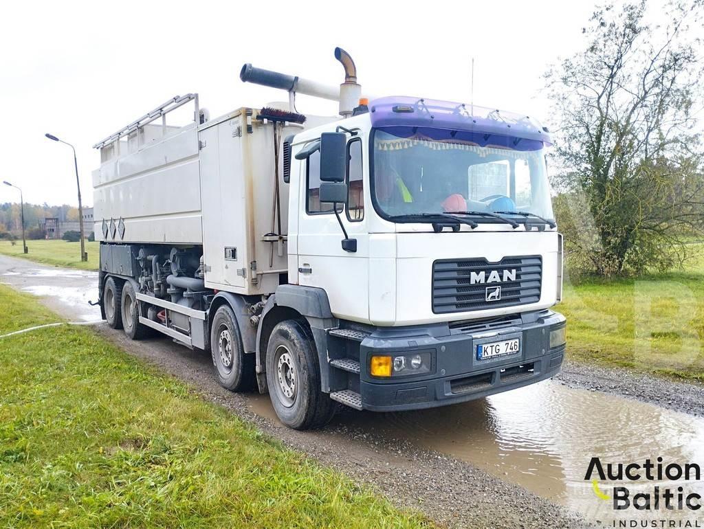 MAN T 46 Camion vidanje