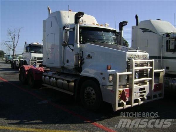 Mack Trident Autotractoare