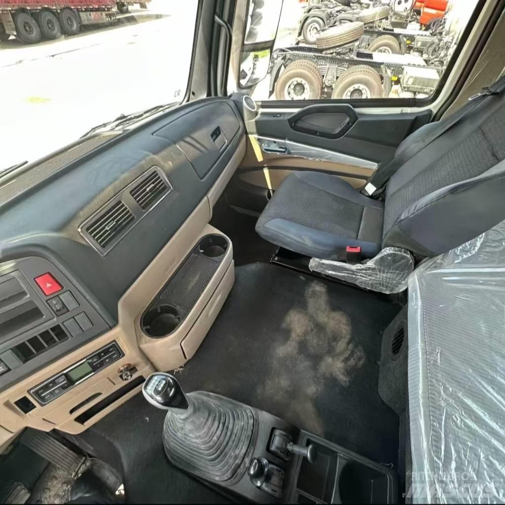 Howo 371 8x4 Autobasculanta