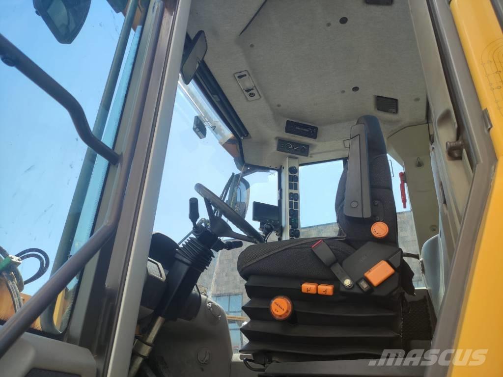 Volvo L 60 F Incarcator pe pneuri