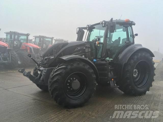 Valtra T234A Tractoare