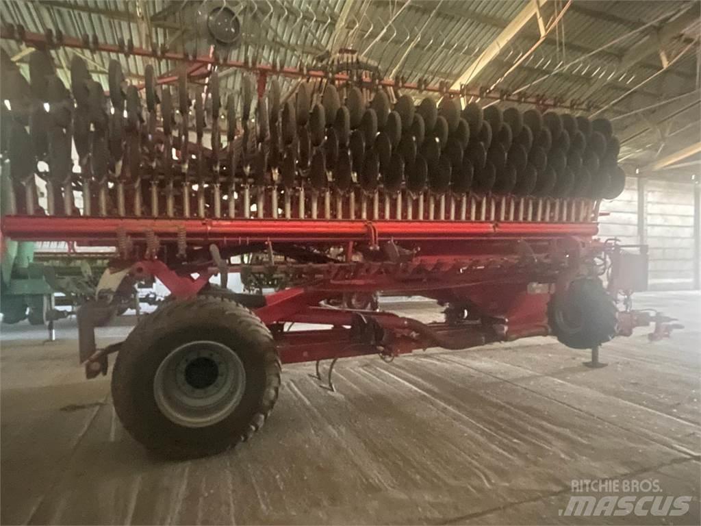Kverneland DG 1200 Perforatoare