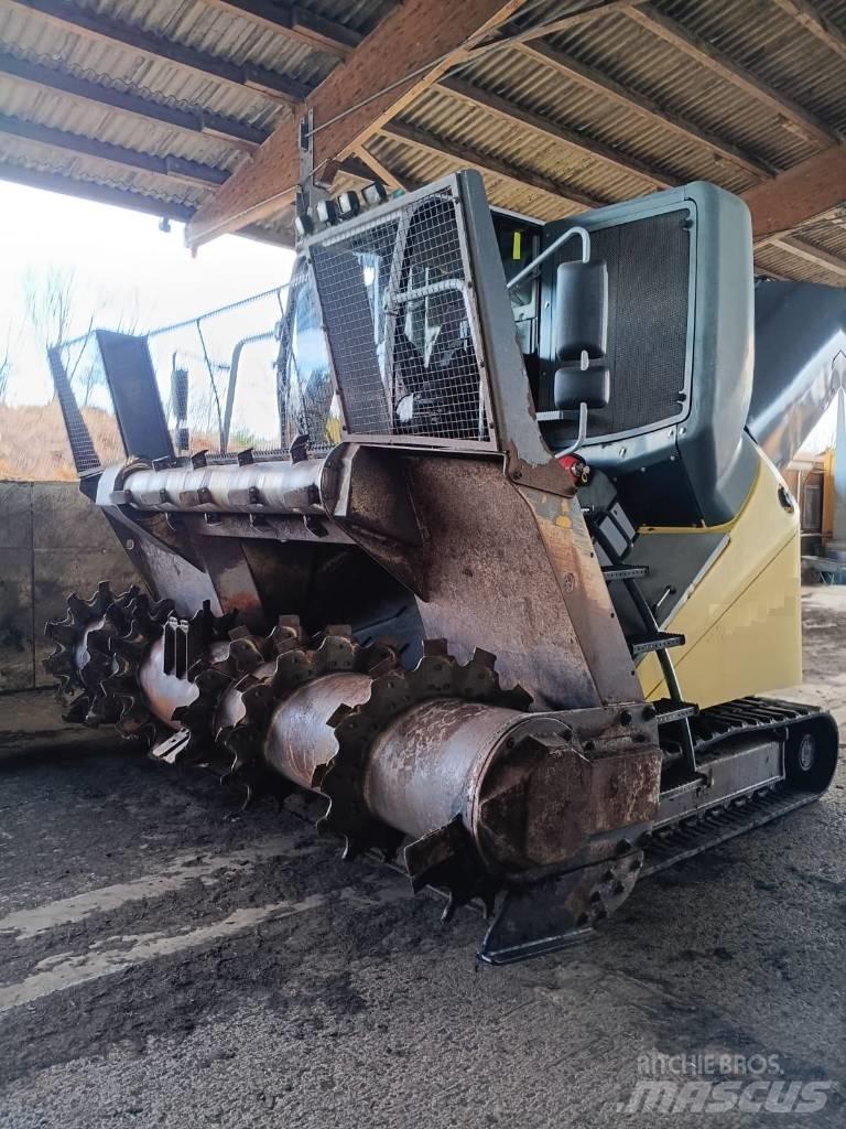 Neuson ECO 5003 Masina speciala pentru imprastiat gunoiul