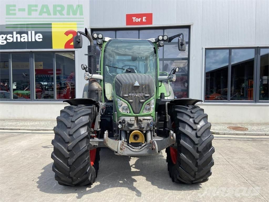 Fendt 516 vario Tractoare