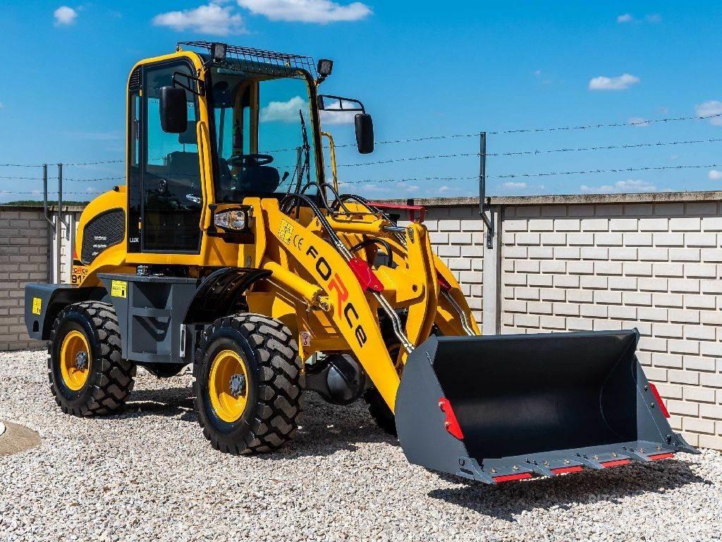 Force 915 lux Incarcatoare forestiere