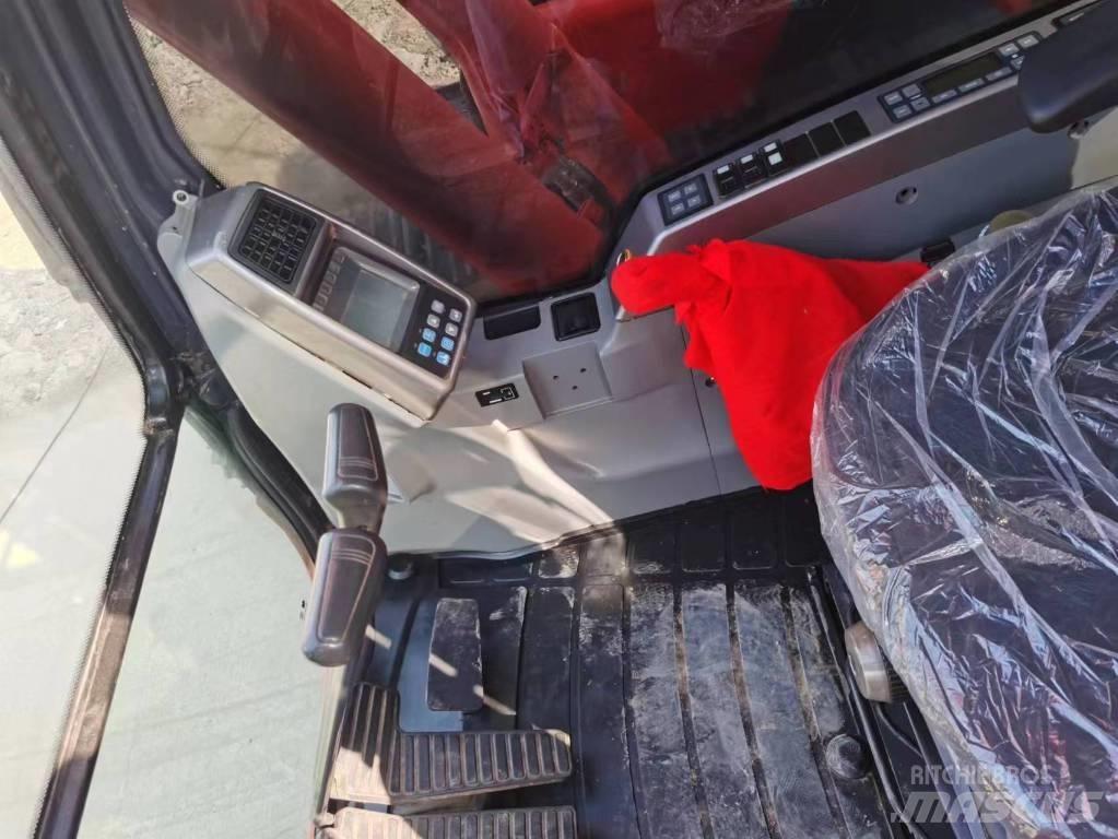 Doosan DX225LC-9C Excavatoare pe șenile
