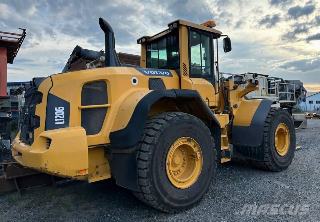 Volvo L 120 G Incarcator pe pneuri