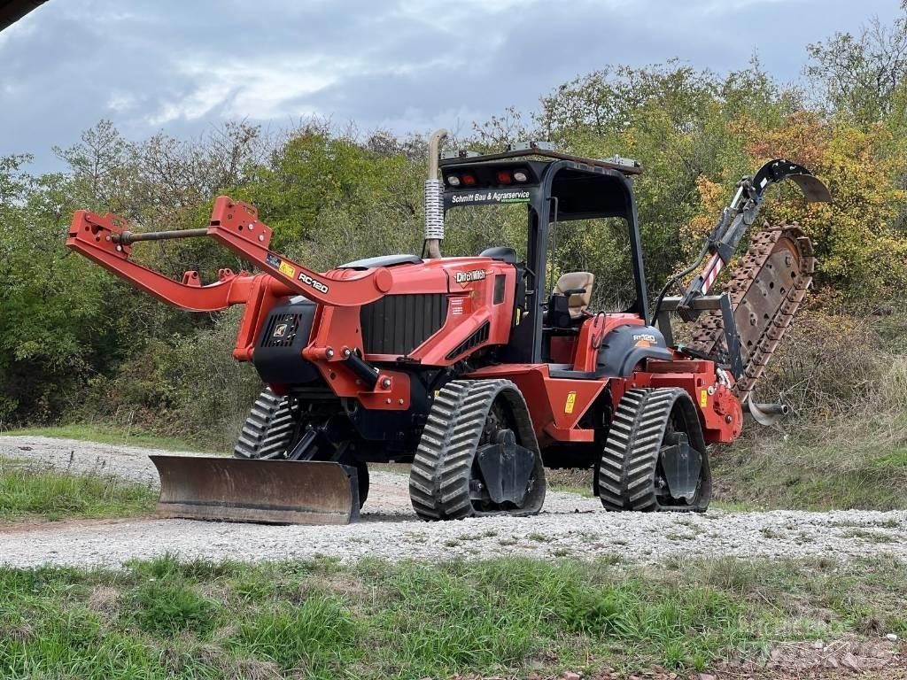 Ditch Witch RC120 Excavatoare de santuri