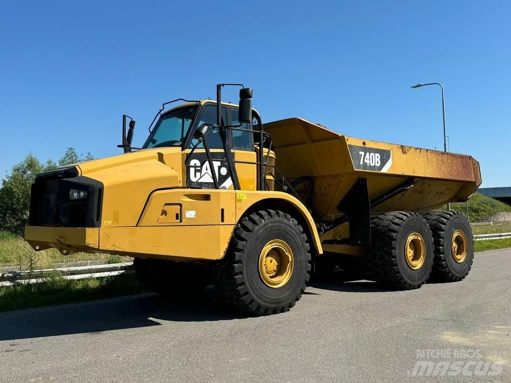 CAT 740B Transportoare articulate