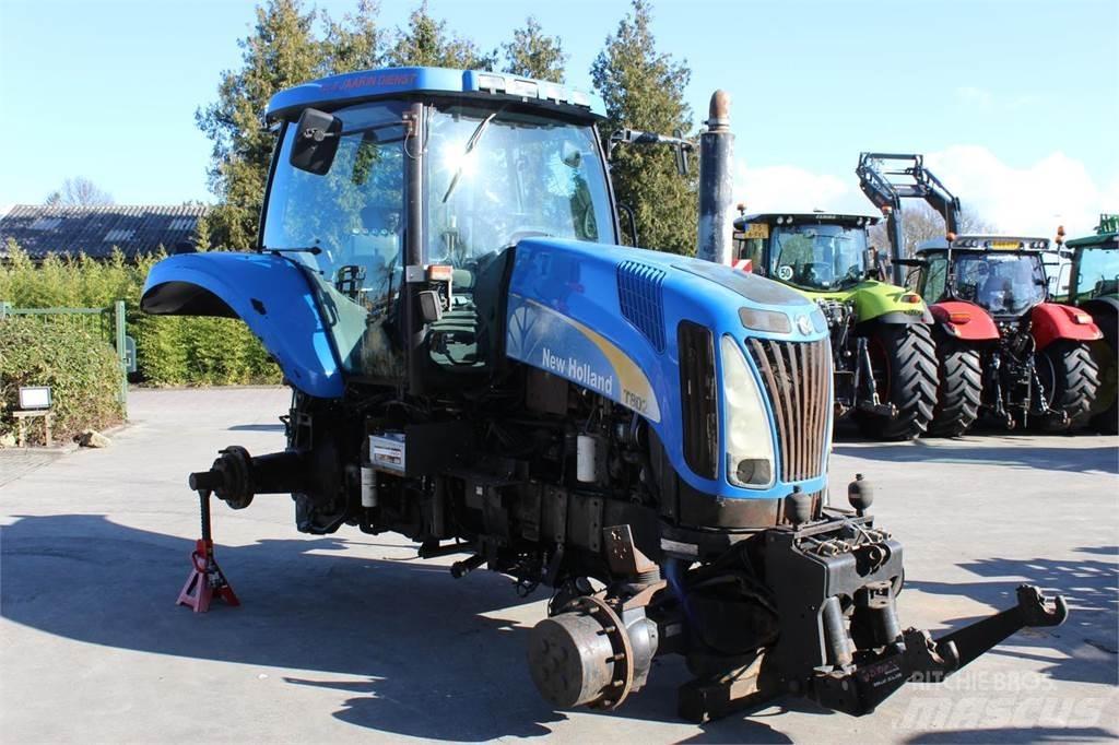 New Holland T8020 Tractoare