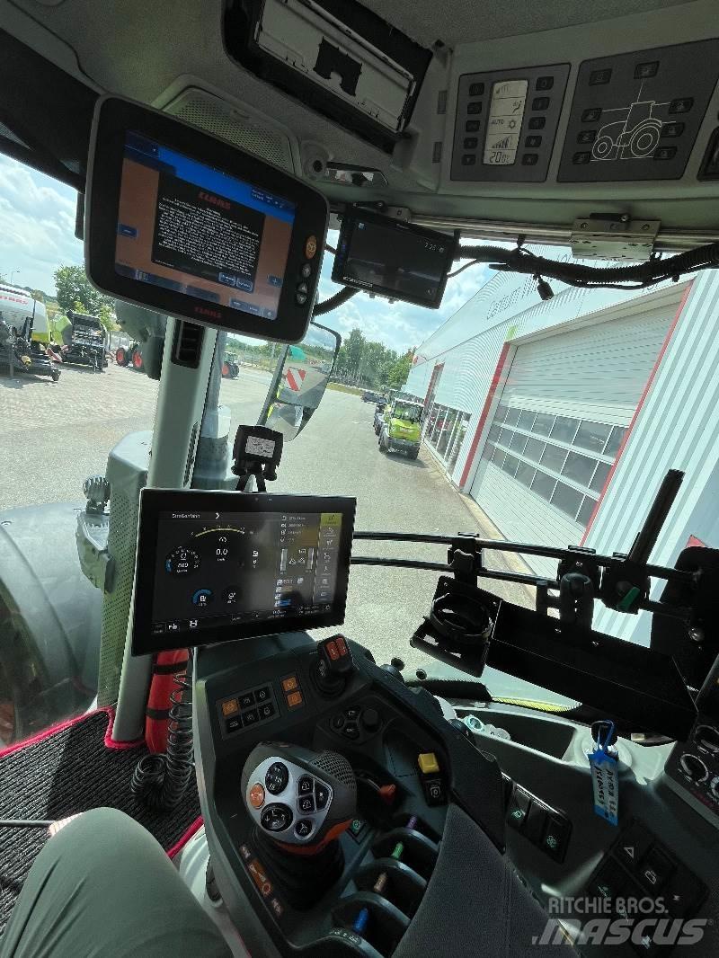CLAAS Axion 950 Tractoare