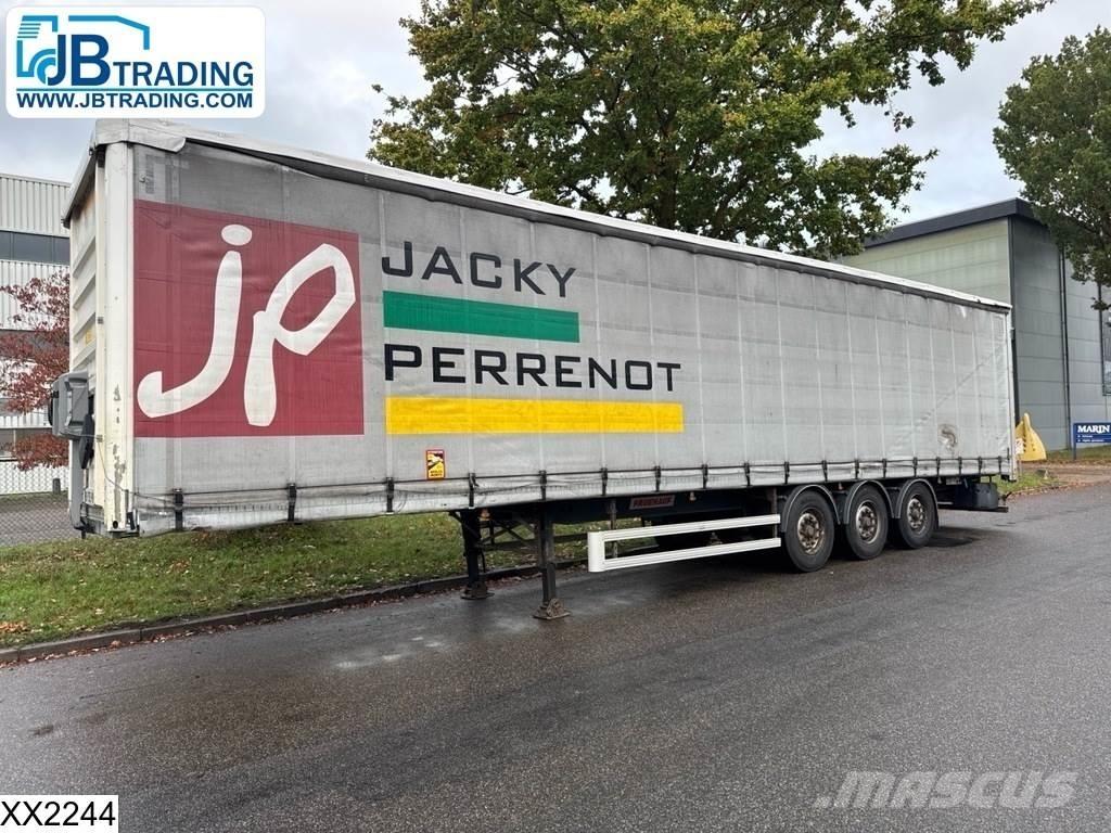 Fruehauf Tautliner Semi-remorca speciala