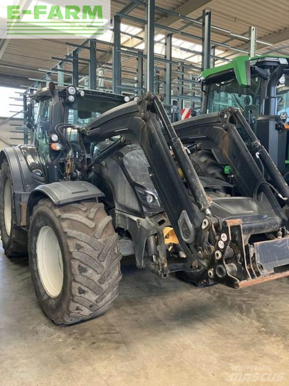 Valtra n174 Tractoare