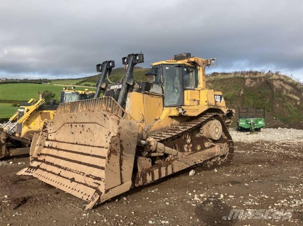 CAT D 9 T Buldozere pe senile