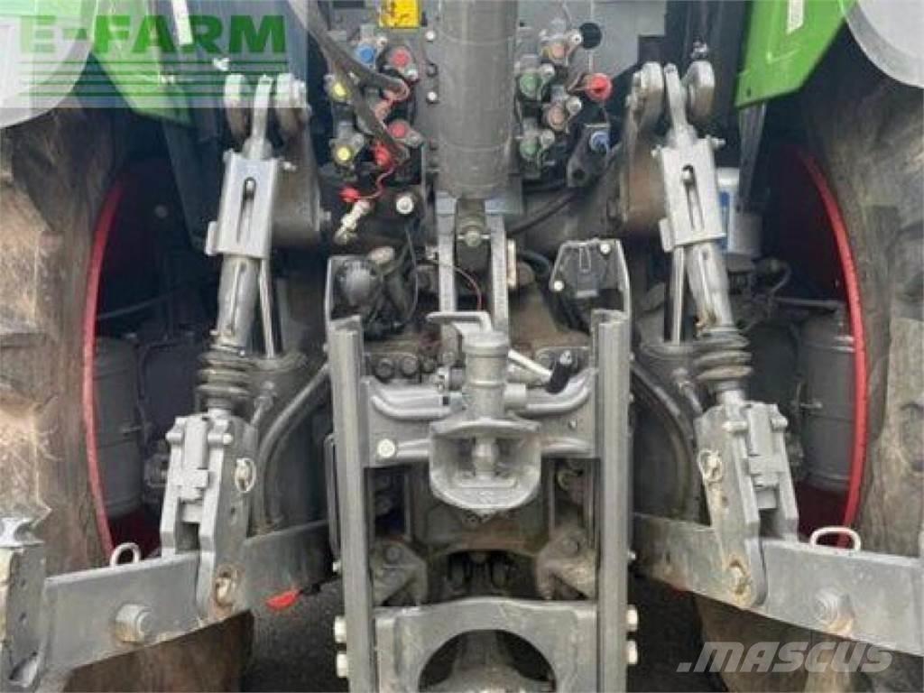 Fendt 720 vario Tractoare