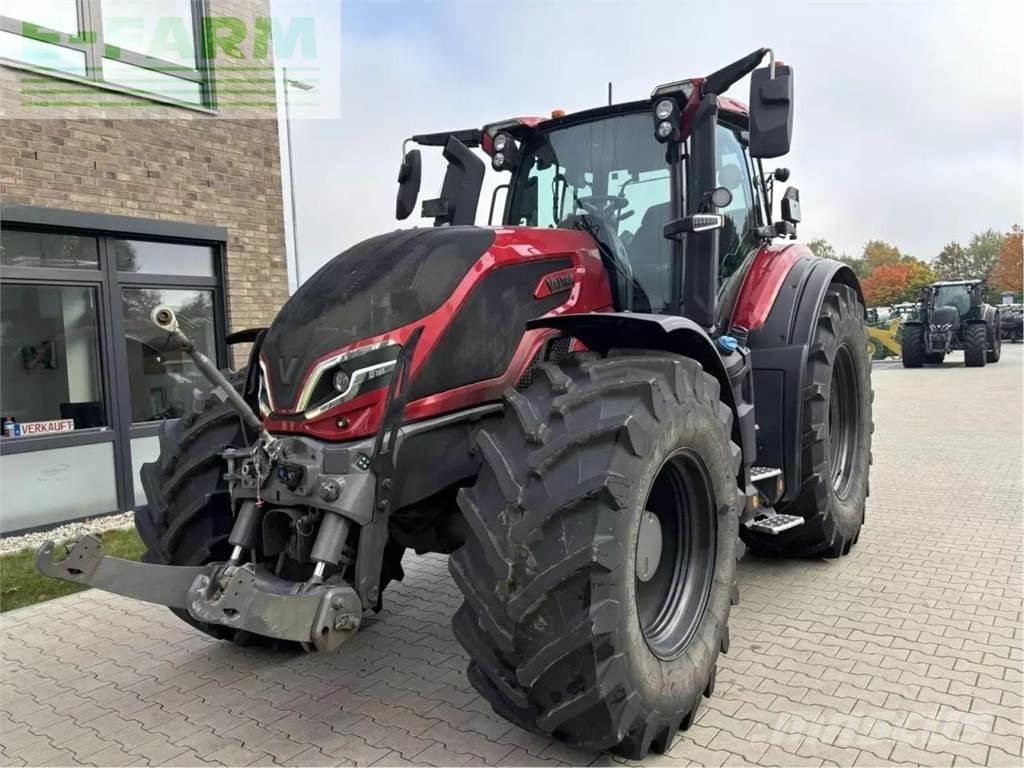 Valtra q265 Tractoare
