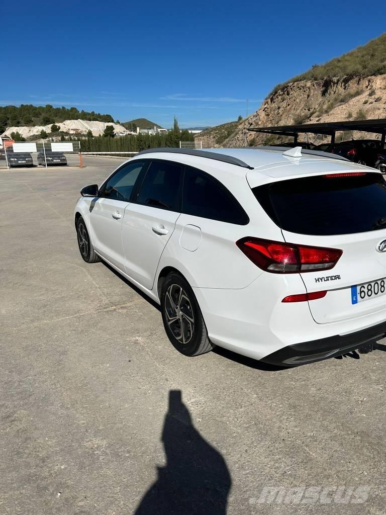 Hyundai I30 Masini