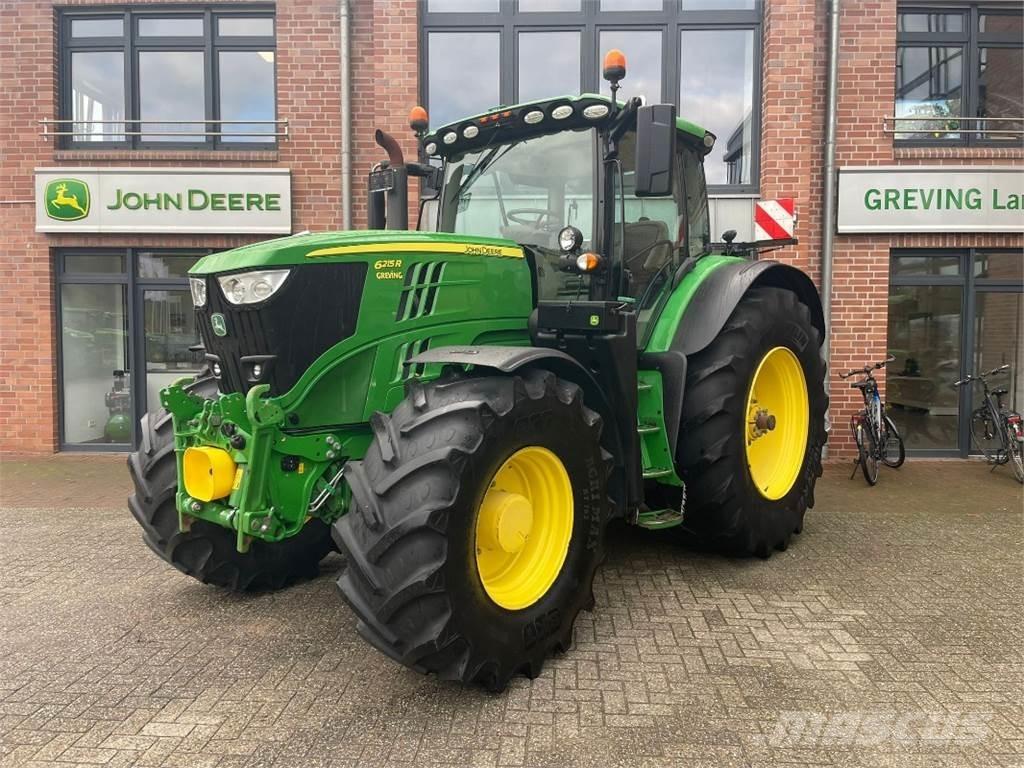 John Deere 6215R Tractoare