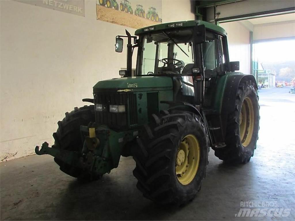 John Deere 6310 Tractoare