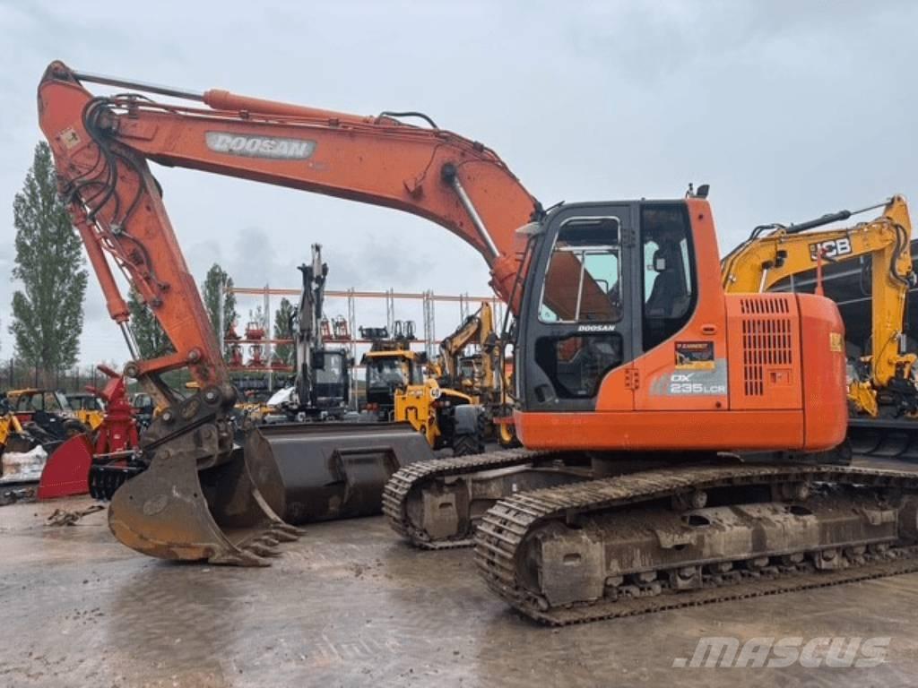 Doosan 235 LCR Excavatoare pe șenile
