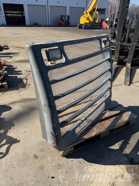 Doosan DL 400 OSŁONA Sasiuri si suspensii