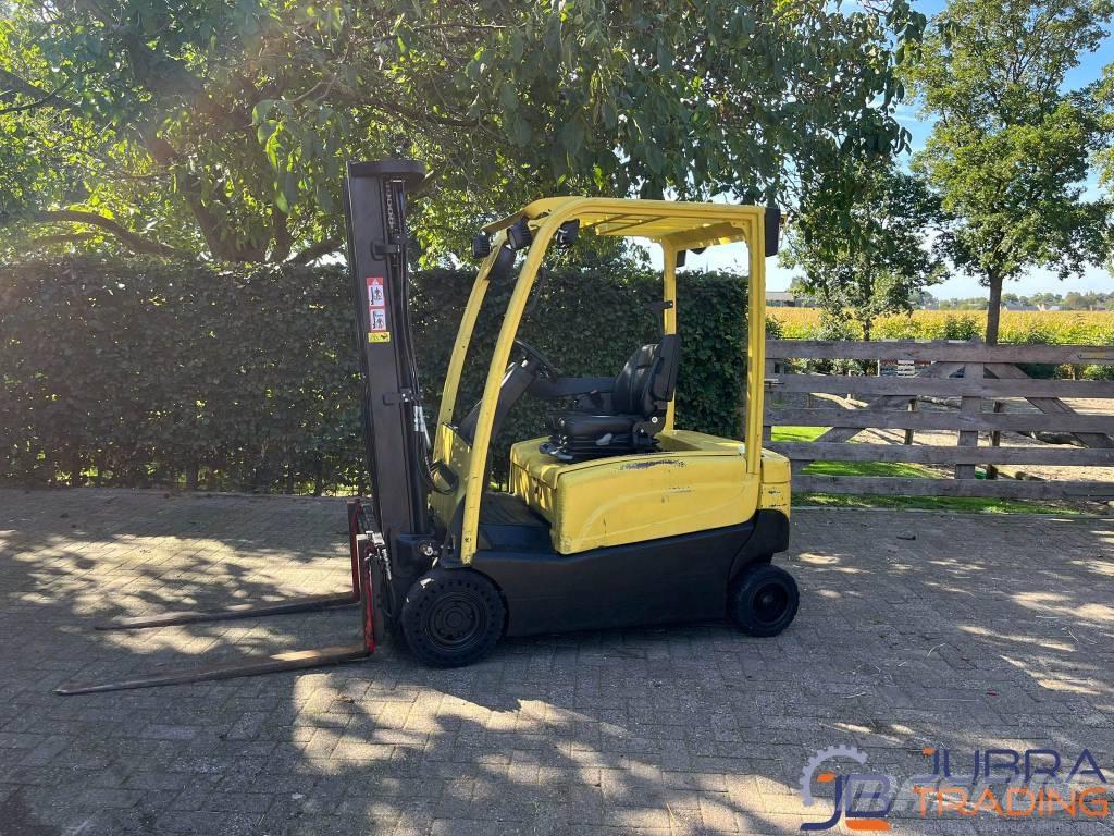 Hyster J1.6XN Stivuitor electric