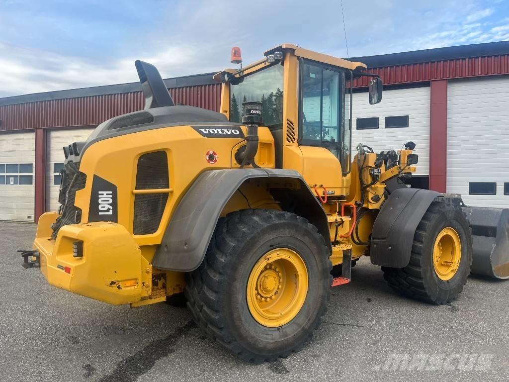 Volvo L 90 H Incarcator pe pneuri