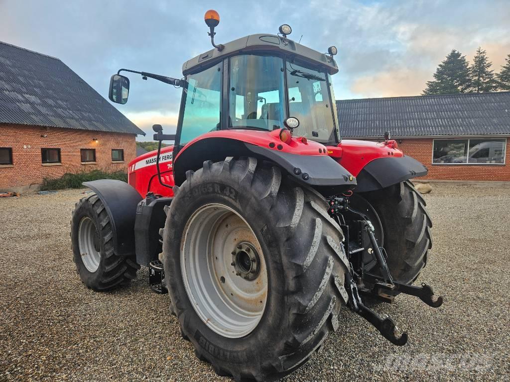 Massey Ferguson 7495 Tractoare