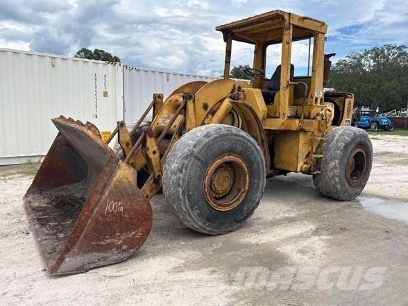 CAT 950 Incarcator pe pneuri