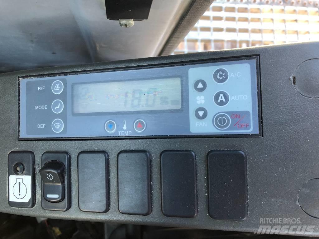 Kobelco E 305 Excavatoare pe șenile
