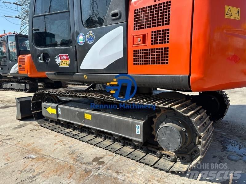 Hitachi ZX70 Excavatoare pe șenile
