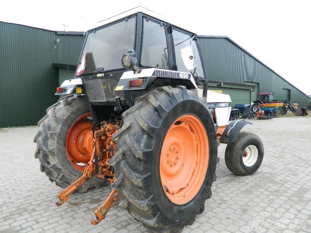 Case IH 1690 Tractoare