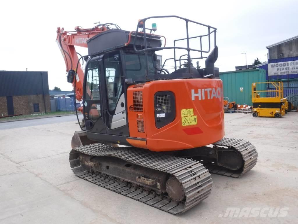 Hitachi ZX 135 US-6 Excavatoare pe șenile
