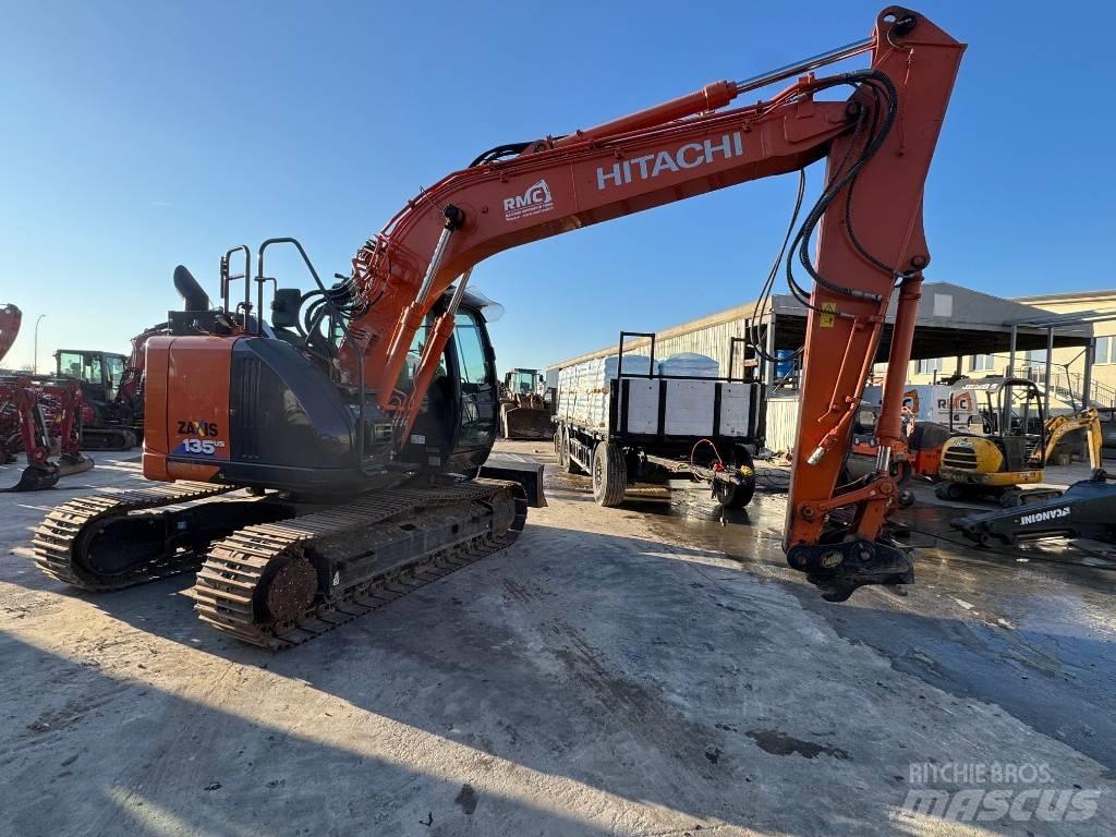 Hitachi ZX 135 US-6 Excavatoare pe șenile

