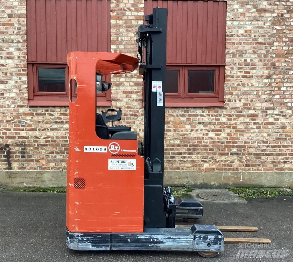 BT RR B 2 Stivuitor cu catarg retractabil