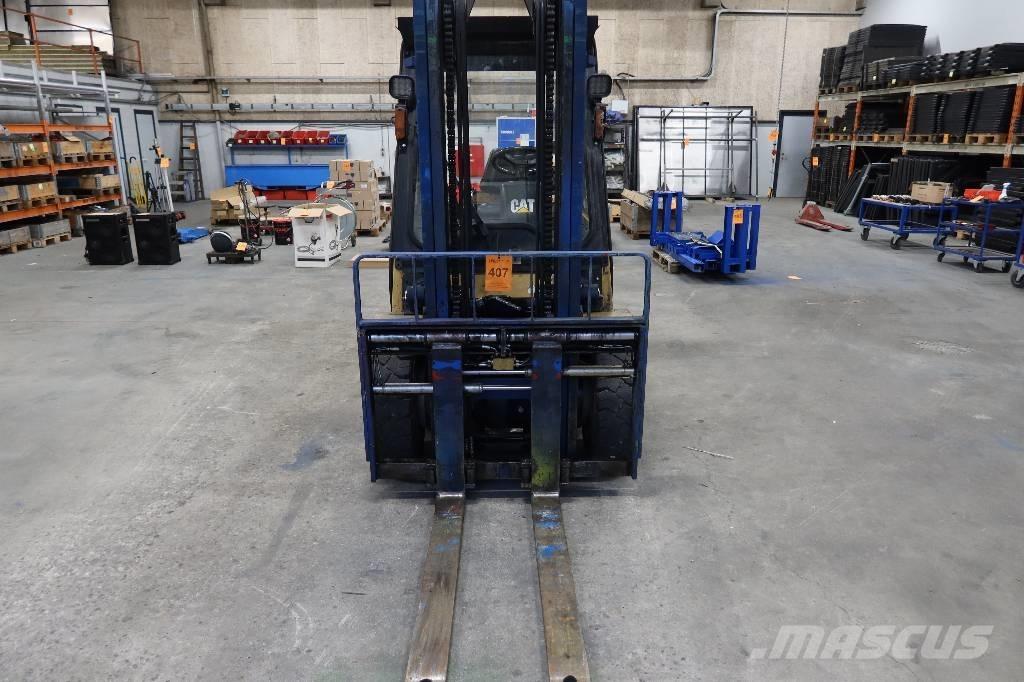 CAT TRUCK Stivuitor diesel